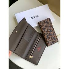 Bonia corporation berhad, an investment holding company, is engaged in designing, promoting, and marketing apparels, footwear, accessories, and leather goods for men and women primarily in. Buy Bonia Wallet Seetracker Malaysia