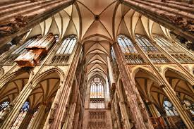 Der kölner dom ist das wahrzeichen der stadt und die mit abstand bekannteste sehenswürdigkeit. Der Kolner Dom Von Innen Foto Bild Architektur Sakralbauten Innenansichten Kirchen Bilder Auf Fotocommunity