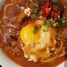 Yuk, kita coba buat di rumah dengan resep berikut ini! Resepi Mee Rebus Mamak