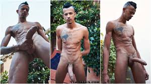 Eduardo Picasso una polla como la de un caballo sólo para los más valientes  | Tim Tales – No es otro blog gay