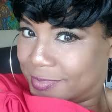 essence #afropunk #beautycon #essencestudios #wangawoman #carolinewanga