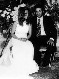 نور الشريف مع زوجته بوسي Egyptian Actress Celebrities Wedding Dresses
