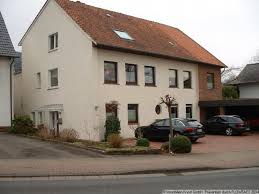 Ich verkaufe eine sehr schöne erdgeschosswohnung mit garten zur eigennutzung in einem gepflegten haus. Gepflegtes Modernisiertes Dreifamilienhaus In Lubbecke Nettelstedt Zu Verkaufen Homebooster