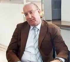 Την παραίτηση του διοικητή του νοσοκομείου καρδίτσας ζήτησε ο υπουργός υγείας βασίλης κικίλιας, μετά τον σάλο με το έγγραφο συναίνεσης που καλούνταν να υπογράψουν οι υγειονομικοί. Kikilias Zhthsa Kai Elaba Thn Paraithsh Toy Dioikhth Toy Nosokomeioy Karditsas Neos Agwn