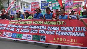 Dengan demikian, besaran upah minimum tahun depan akan sama seperti tahun 2020. Umk Medan Rp2 9 Juta Disnaker Sesuai Masukan Buruh Dan Survei Khl Bagian 1