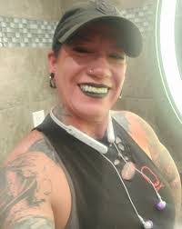 Dani Carman's Instagram, Twitter & Facebook