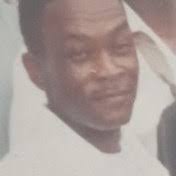 Earl Artis's Instagram, Twitter & Facebook