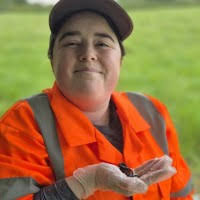 3700+ "Stores" profiles