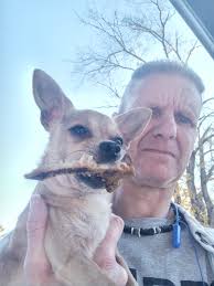 Just hanging with his brothers😊