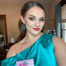 Randi Hall and Jonathan Isenberg's Wedding Website