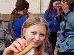 Cracking wee afternoon in the G20 community garden with Mrs Woolfries and  team from St Mary's Primary School Great day planting seeds, preparing  Rosie's Orchard, including putting up Sharon's Orchard sign inspired
