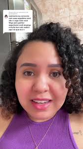 A Cabeleireira Cega: Superando Barreiras na Beleza