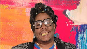 Mia Bird's Instagram, Twitter & Facebook