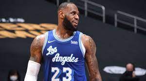 Get ready for the bright lights and the big stage with official los angeles lakers jerseys and gear from nike.com. Los Angeles Lakers Lebron James Now Mvp Favorite At Some Sportsbooks