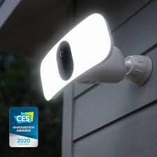 News Camera Ces 2020 Arlo Debuts New Wire Free Pro 3 Floodlight Camera In 2020 Flood Light Fixtures Flood Lights Light Sensor