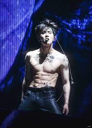 Kris wu, a former member of the popular korean boy band exo, was defrauded by a man who pretended to be an alleged victim of sexual abuse to receive money from wu's lawyer. Suho Hq 190728 Exploration In Seoul Day 6 Exo Kim Junmyeon Suho Exo Exo Abs Exo