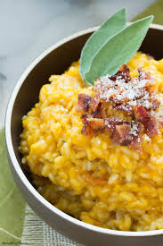 Butternut Squash Risotto With Bacon Maple And Sage Rethink Rice By Adding Seasonal Fall Flavors To Risotto Recipes Cooking Recipes Butternut Squash Risotto