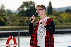 5 gedanken zu „stanislav surins. Dsds 2021 Am 9 1 2021 Alle Kandidaten Songs Der Sendung