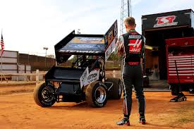 But kevin saw him and let him through, which went against all his instincts. Dirt Racing On Netflix F1 Driver Pilots Tony Stewart S Dirt Sprint Car Racing News