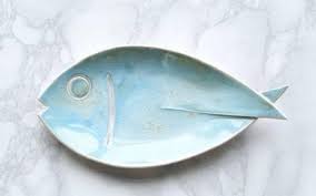 Epingle Sur Poterie