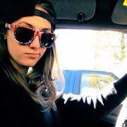 Robyn Estes (nodiggity718)