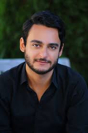 Daniel Tehrani's Instagram, Twitter & Facebook