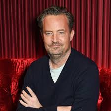Matthew, 51, and literary agent molly, 29, started dating in 2018 but only went public with their relationship back in february on valentine's day when molly posted a picture of the actor to instagram. Matthew Perry Says Sometimes Things Just Don T Work Out After Breakup With Fiancee Molly Hurwitz Vanity Fair