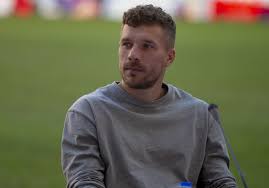 Dies gab rtl am dienstag im rahmen einer pressekonferenz bekannt. Kein Verstandnis Podolski Kritisiert Metzelder Urteil Web De