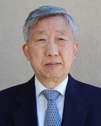 Been to the #NTUsg Lee Wee Nam Library, but wondered about the person it  was named after? Besides being a philanthropist, banker, businessman and a  community leader, the late Mr Lee Wee