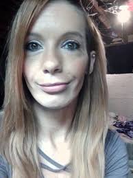 Amber Huck's Instagram, Twitter & Facebook