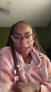 Shawanna Harris's Instagram, Twitter & Facebook