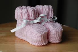 Check spelling or type a new query. Ravelry Seamless Baby Booties Top Down Pattern By Laura Yarnthrower