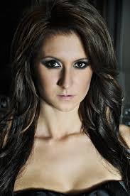 Sandra Auer zapušča Slovenijo