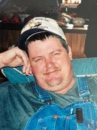 Carlie Howard's Instagram, Twitter & Facebook