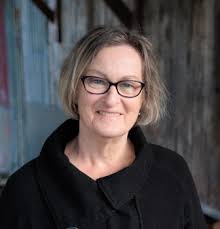 P76 issue 9: Poetries of place/ displacement/ diaspora/ odyssey