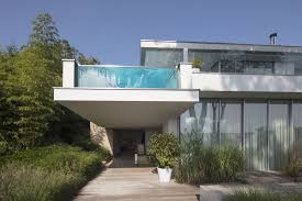 1m*1m und befindet sich auf ca. Betonpool Individuelle Schwimmbecken Aus Beton Sopra Ag