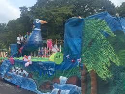 Mais de 500 casas para férias com excelentes avaliações, incluindo casas e apartamentos. El Gran Desfile De Ferias Fiss 2018 Steemit