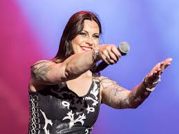 Floor jansen (born february 21st, 1981) is a dutch singer, songwriter, and vocal coach who is the third and current lead vocalist of nightwish , being so since october 2013. Nightwish Performed With 5 Month Pregnant Singer Floor Jansen Metalhead Zone