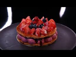 Feuillete Aux Fruits Rouges Par Christophe Michalak Dpdc