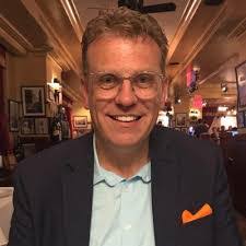 Christopher Piner's Instagram, Twitter & Facebook