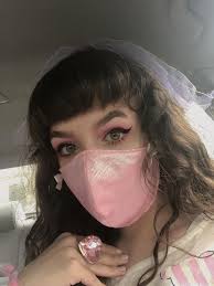 Shop update is complete! This is another piece that is up for sale now!  Check out the link in my bio if you're interested!