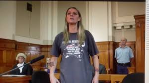 Franky, shazza, dazza, kev and vanessa are the housos of the housing commission. Housos Vs Authority Shazza Insults The Judge By Lisa Nguyen