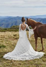 Alles, was sie brauchen, um das perfekte hochzeitskleid zu wählen. Lassige Brautkleider Fur Eine Super Romantische Hochzeit