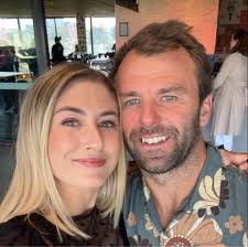 Any cafes for decent coffee in London?