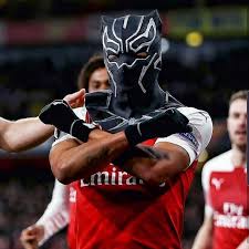 The story of aubameyang's black panther celebration | photo finish episode two. Aubameyang I Needed A Mask Which Represents Me It S The Black Panther And In Africa In Gabon We Call The National Team The Black