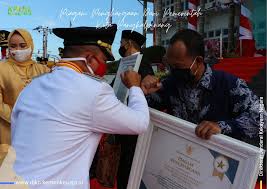 Satu tempoh yang cukup lama. Kpknl Pangkalpinang Menerima Piagam Penghargaan Dari Walikota Pangkalpinang Tepat Di Hari Kemerdekaan