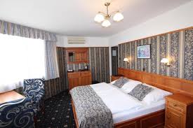 400 metres from the old town square, hotel prague inn is located on the famous wenceslas square. Old Prague Hotel Prag Aktualisierte Preise Fur 2021