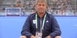 Jun 24, 2021 · argentina debutará ante españa el sábado 24 de julio, en un partido programado para las 00.15 hs de nuestro país. El Chapa Retegui Detras De Los Pasos De Ariel Holan Quiere Dirigir Un Equipo De Futbol