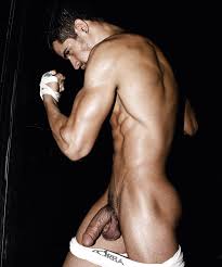 Секс 18 лет арман - Горячие кадры 18-летних девушек