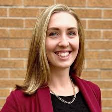 Alyssa Slade's Instagram, Twitter & Facebook